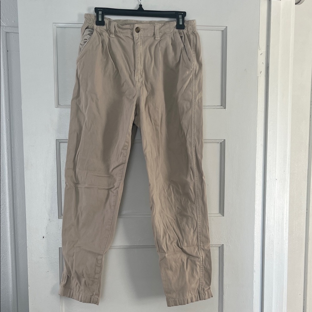 Women’s Tan Pants